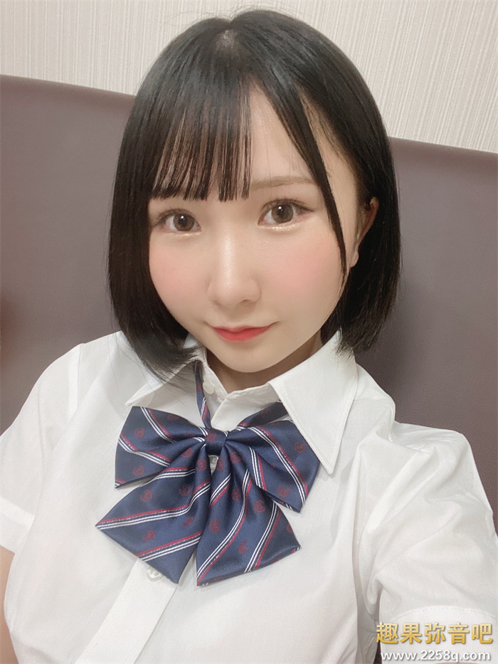 5df64629fd67a4c.jpg插图(4)